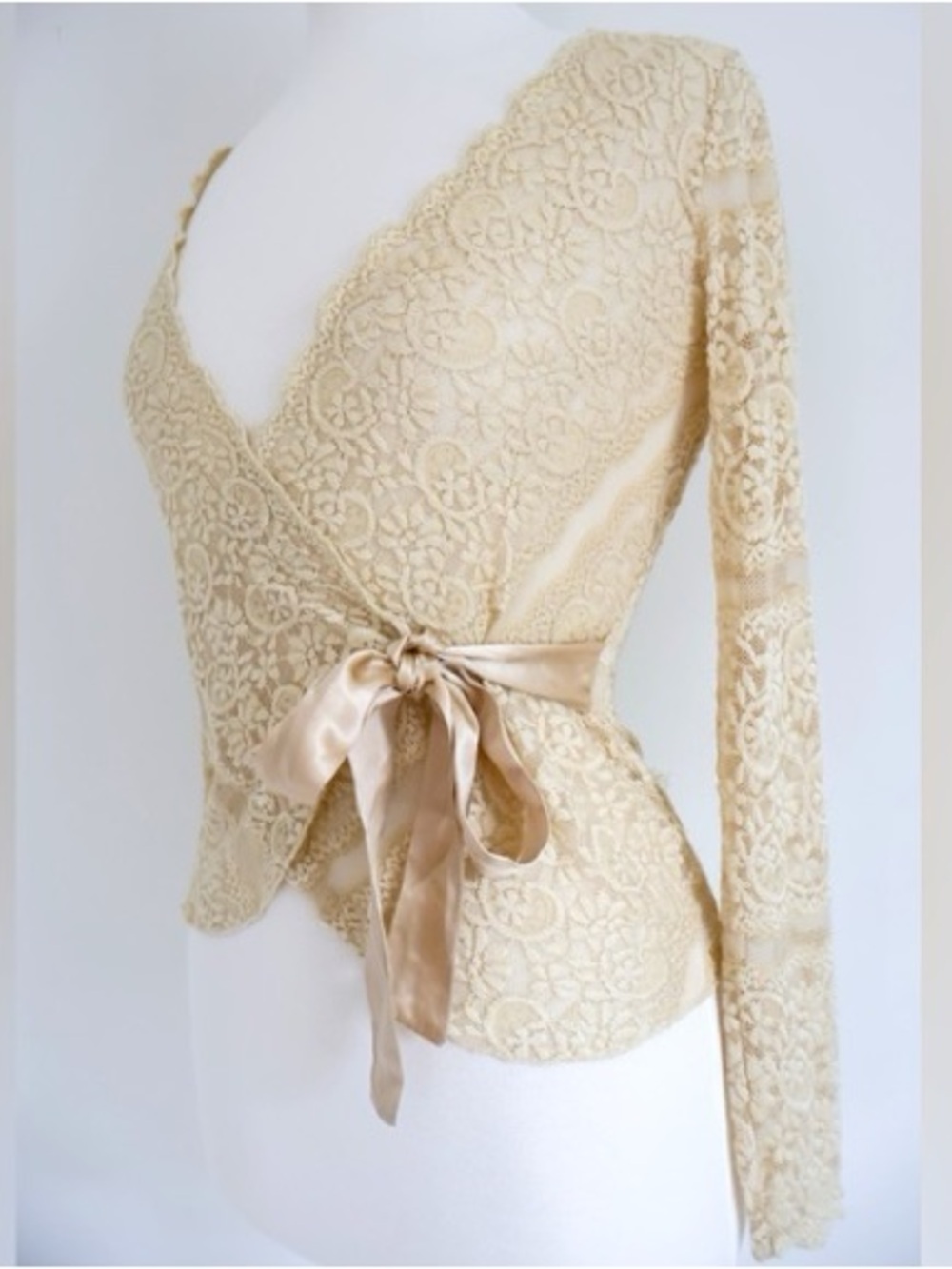 Banana Republic y2k gold lace wrap top